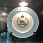 Imperia Logo on plated gold rim